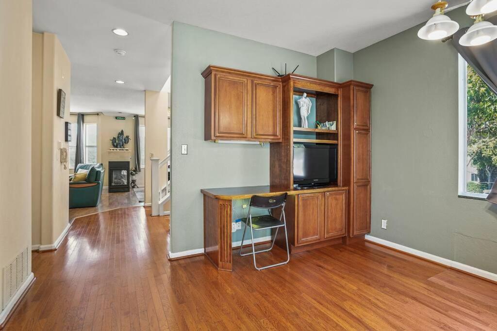 Beautiful Spacious House 2Br / 4Br In Silver Terrace San Francisco Zewnętrze zdjęcie